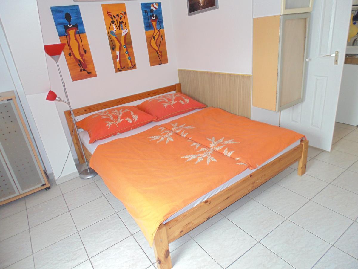 Álmos Apartman Siófok Exterior foto